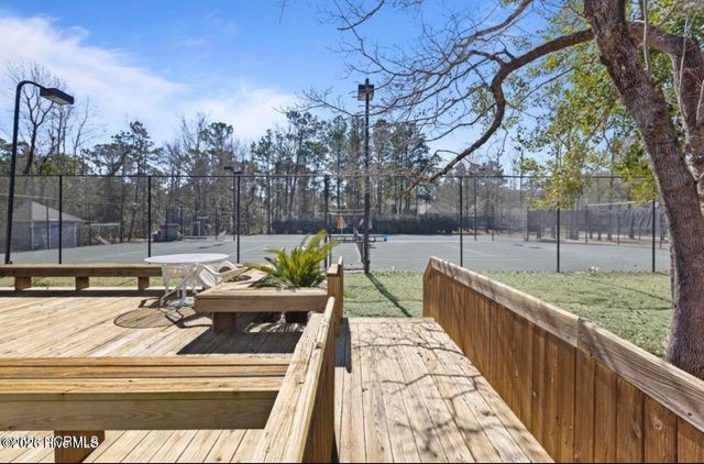 506 Royal Tern Drive, Hampstead, NC 28443