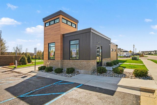 6652 S South Square Lane 49, Rockford, MI 49341