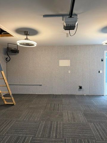 6652 S South Square Lane 49, Rockford, MI 49341