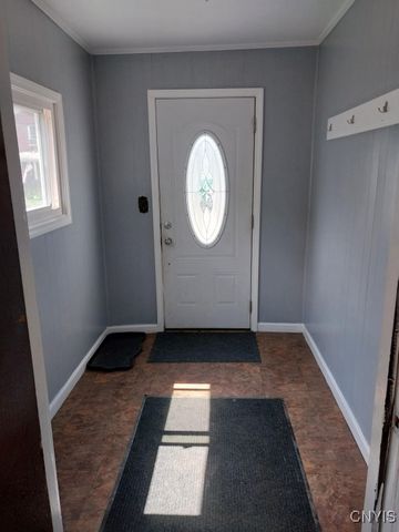 246 Clinton Street, Lockport City, NY 14094