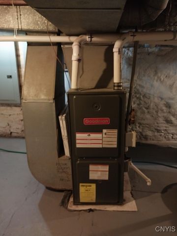 246 Clinton Street, Lockport City, NY 14094