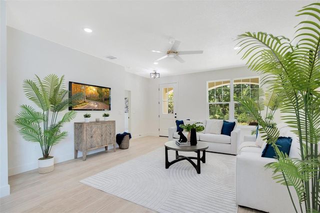 1371 LAKE DRIVE, Casselberry, FL 32707