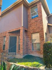 127 CHAPEL HILL CIR, San Antonio, TX 78040