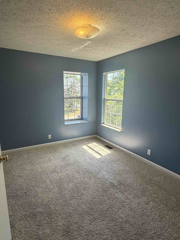 4208 Chesney Glen Dr, Hermitage, TN 37076