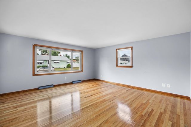 71 Dayton St., Chicopee, MA 01013