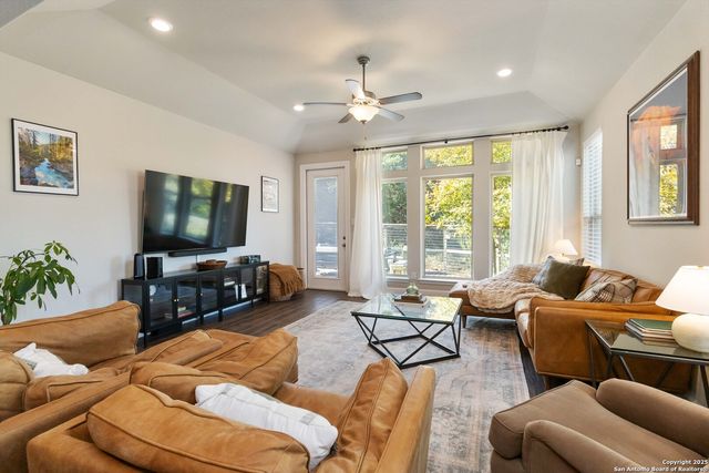 16522 Glen Eve Path, San Antonio, TX 78232