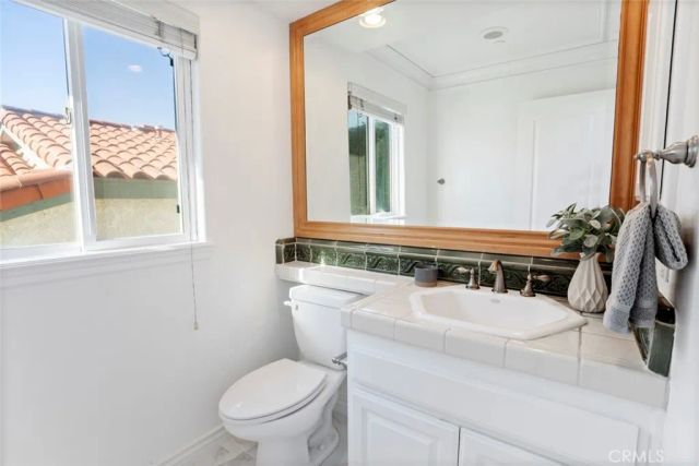 2012 Mathews C, Redondo Beach, CA 90278