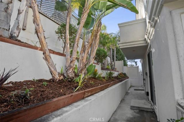 2012 Mathews C, Redondo Beach, CA 90278