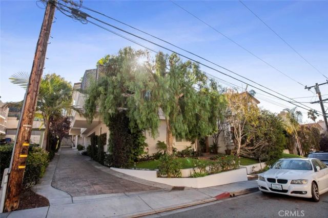 2012 Mathews C, Redondo Beach, CA 90278