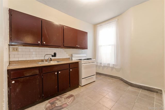 5504 Church Avenue, Brooklyn, NY 11203
