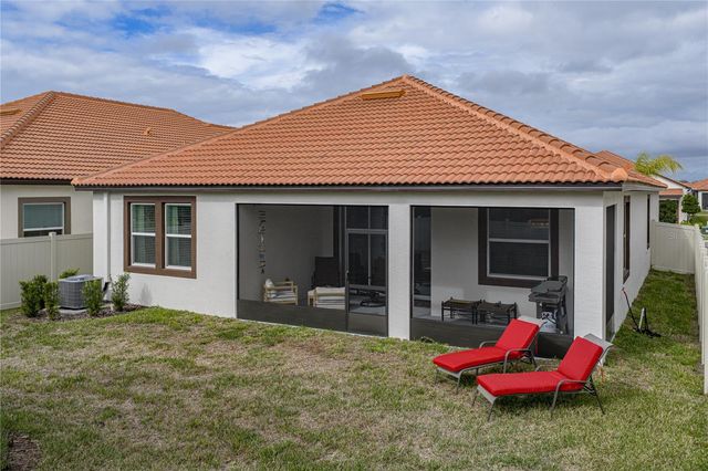 17418 HOLLY WELL AVENUE, Wimauma, FL 33598