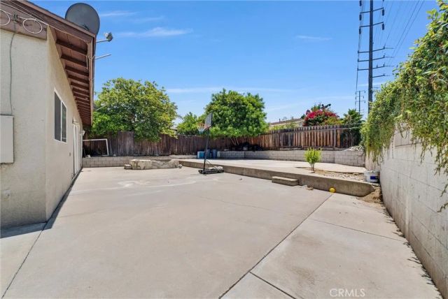 5005 Pearblossom Drive, Riverside, CA 92507
