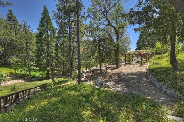 27487 Matterhorn, Lake Arrowhead, CA 92352