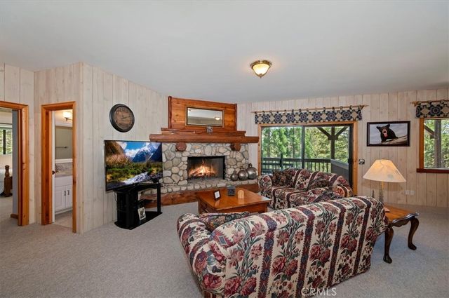 27487 Matterhorn, Lake Arrowhead, CA 92352