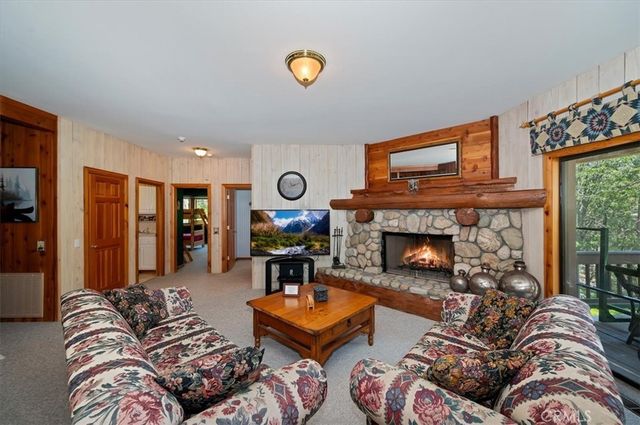 27487 Matterhorn, Lake Arrowhead, CA 92352