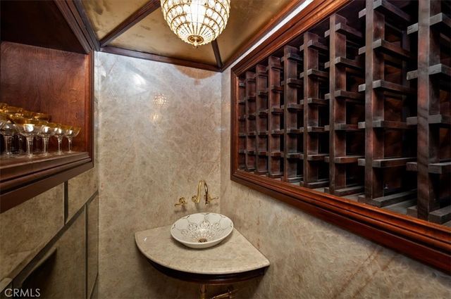 27487 Matterhorn, Lake Arrowhead, CA 92352