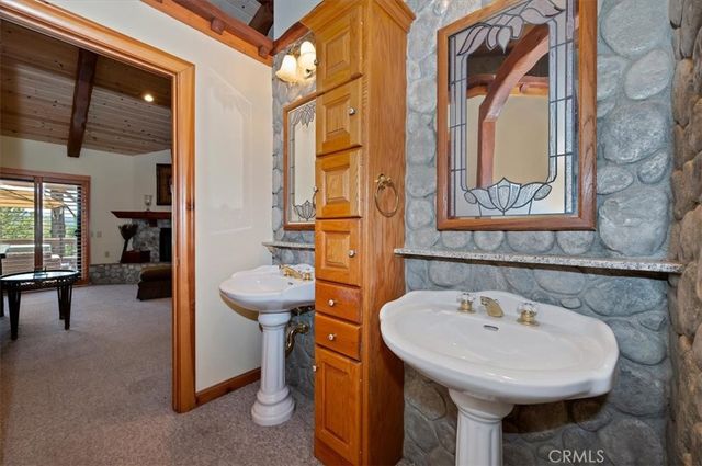 27487 Matterhorn, Lake Arrowhead, CA 92352