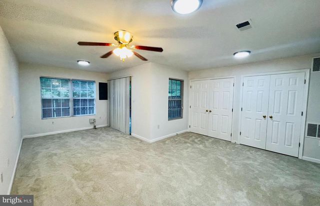 21065 TYLER TOO TER, Ashburn, VA 20147