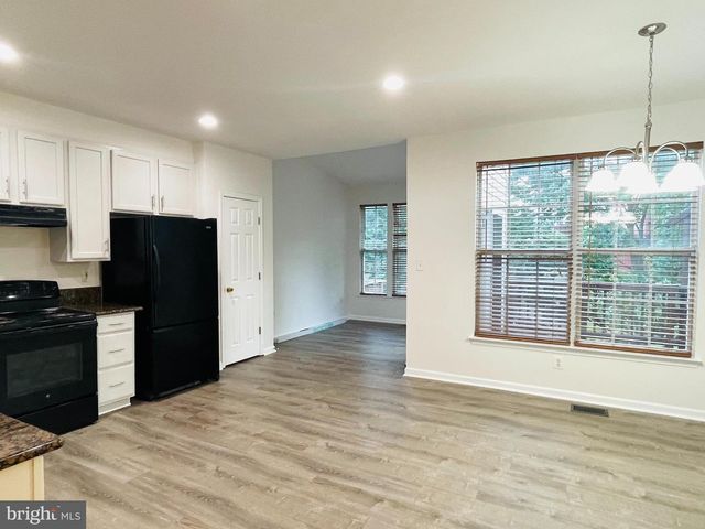21065 TYLER TOO TER, Ashburn, VA 20147