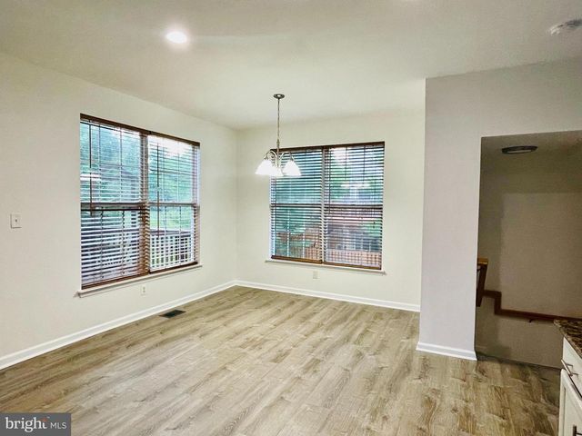 21065 TYLER TOO TER, Ashburn, VA 20147