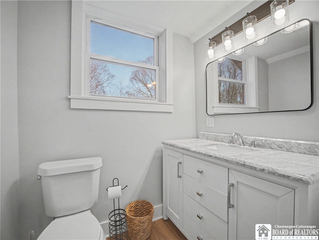 11824 Old Main Road, Hanover, NY 14136