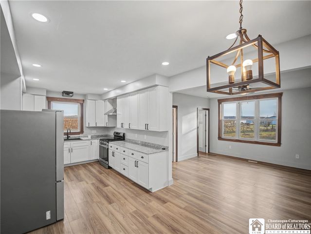 11824 Old Main Road, Hanover, NY 14136