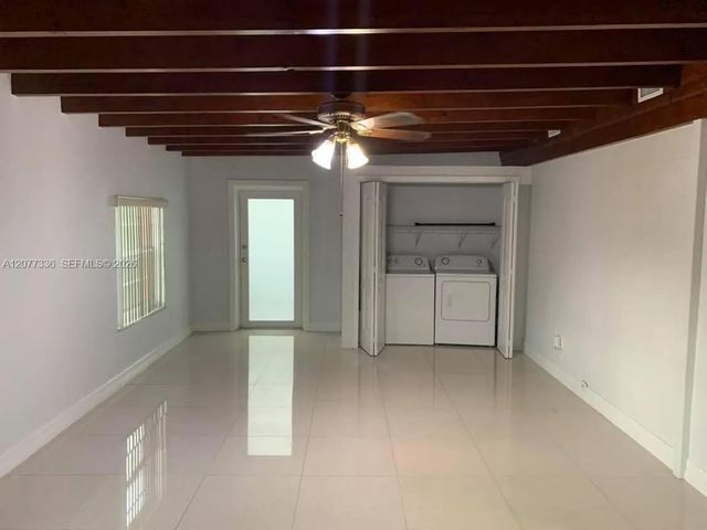 4289 NW 5th Street, Miami, FL 33126
