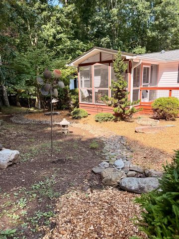 206 Bass Ridge Drive, Blairsville, GA 30512