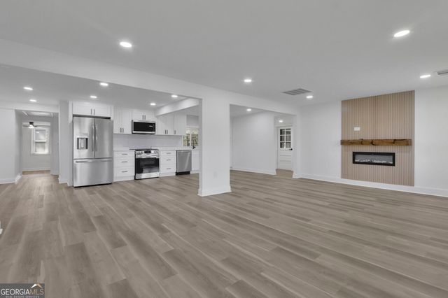 123 Cowan Road, Covington, GA 30016