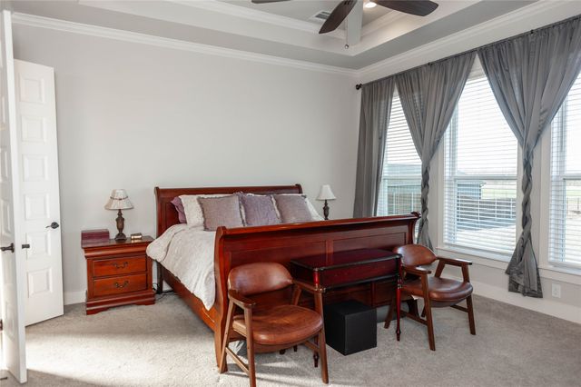 230 Low Bird Lane, Waxahachie, TX 75167