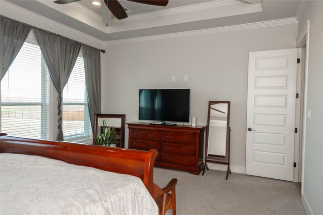 230 Low Bird Lane, Waxahachie, TX 75167