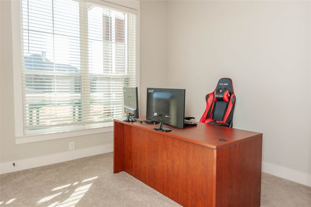 230 Low Bird Lane, Waxahachie, TX 75167