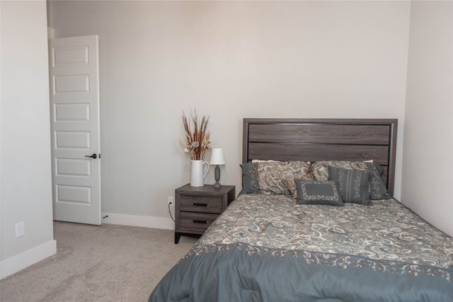 230 Low Bird Lane, Waxahachie, TX 75167