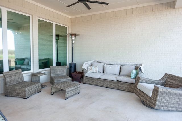 230 Low Bird Lane, Waxahachie, TX 75167