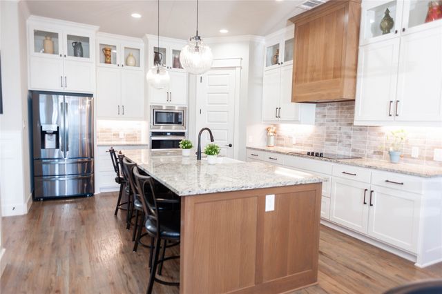 230 Low Bird Lane, Waxahachie, TX 75167