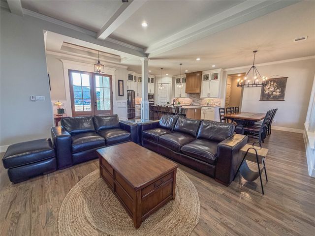 230 Low Bird Lane, Waxahachie, TX 75167