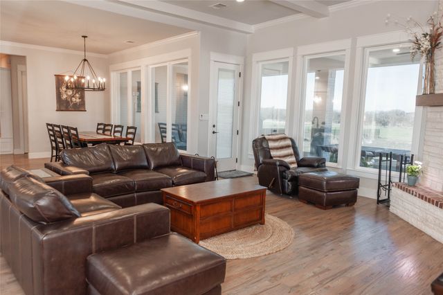 230 Low Bird Lane, Waxahachie, TX 75167