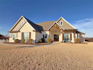 230 Low Bird Lane, Waxahachie, TX 75167