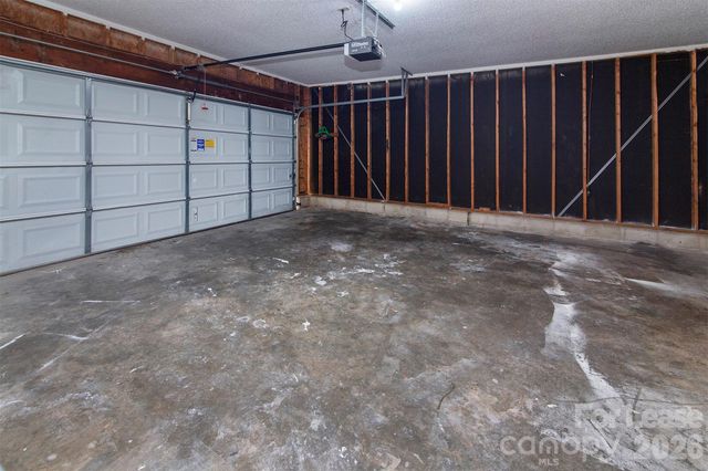 9811 Sweet Plum Drive, Charlotte, NC 28215