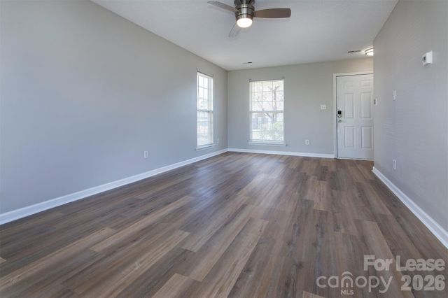 9811 Sweet Plum Drive, Charlotte, NC 28215