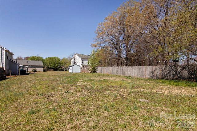 9811 Sweet Plum Drive, Charlotte, NC 28215