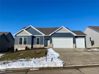 831 Railway Circle, Wentzville, MO 63385
