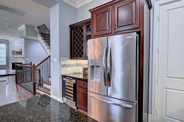 1621 W 23rd Street B, Houston, TX 77008