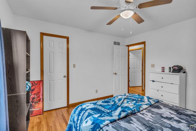 630 NW Shorey PL, Topeka, KS 66608