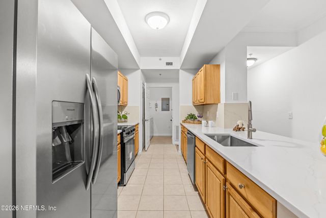 10075 GATE Parkway N 213, Jacksonville, FL 32246