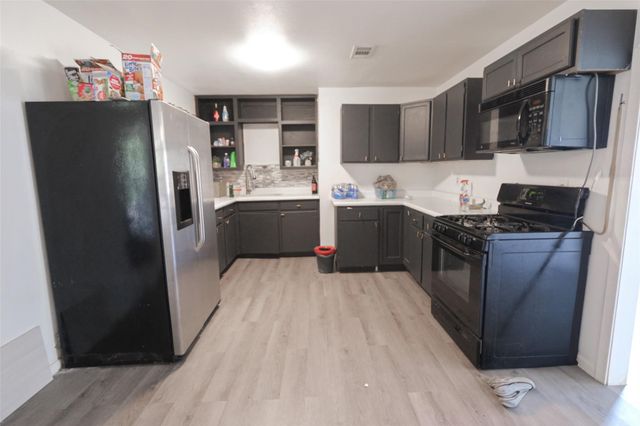 8508 Quebec Drive, White Settlement, TX 76108