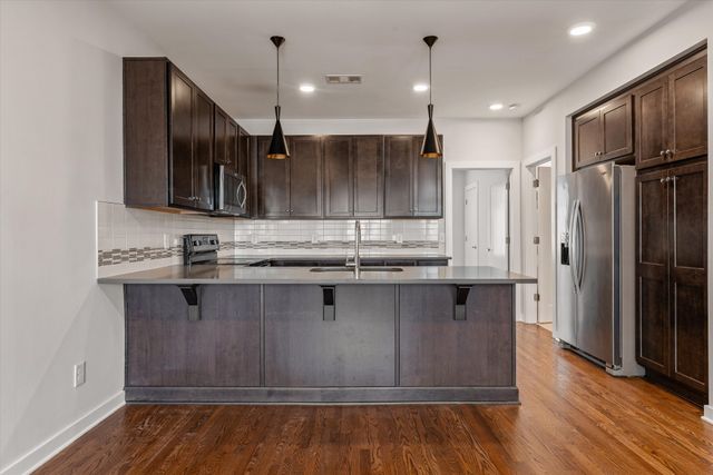 1035 Chester Ave Apt 5, Nashville, TN 37206