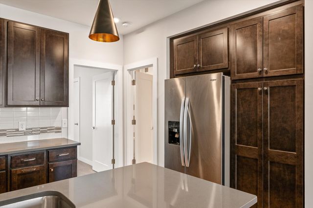 1035 Chester Ave Apt 5, Nashville, TN 37206