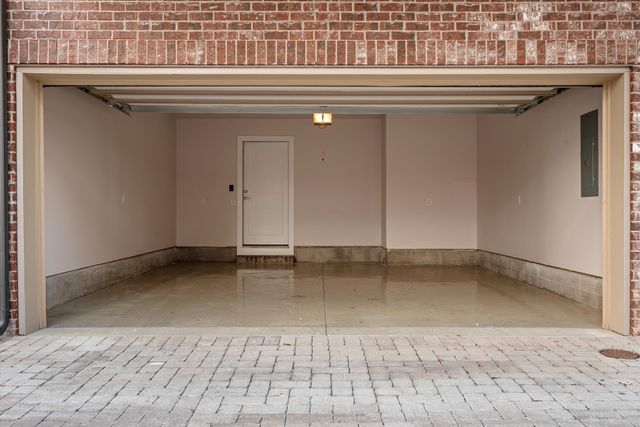 1035 Chester Ave Apt 5, Nashville, TN 37206