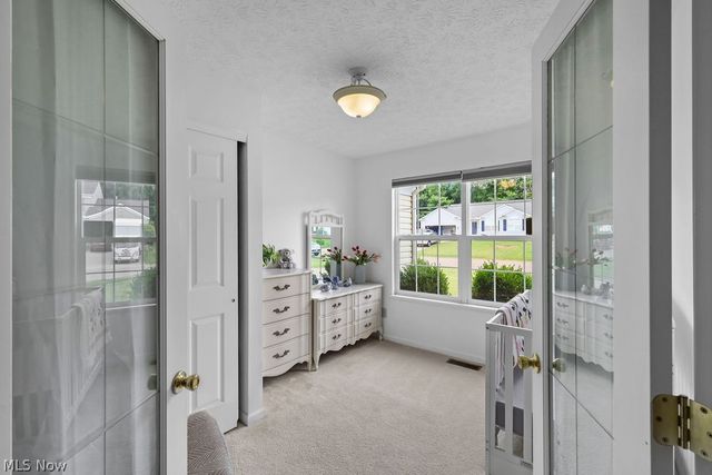 6514 Candlestick Avenue NE, Canton, OH 44721